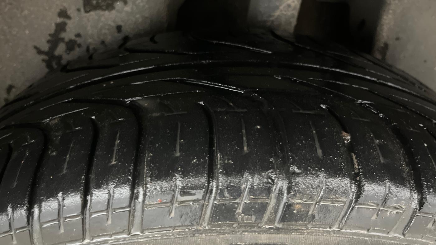 2018 Jeep Compass LIMITED PLUS PETROL AT, Petrol, Automatic, 94,720 km, Left Rear Tyre Tread