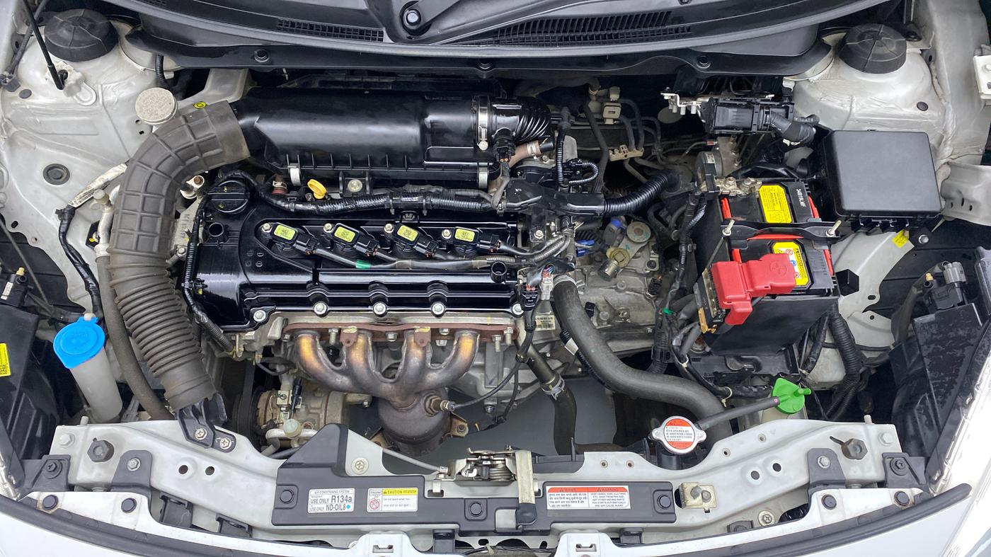2018 Maruti Swift VXI ABS, Petrol, Manual, 28,686 km, Open Bonet
