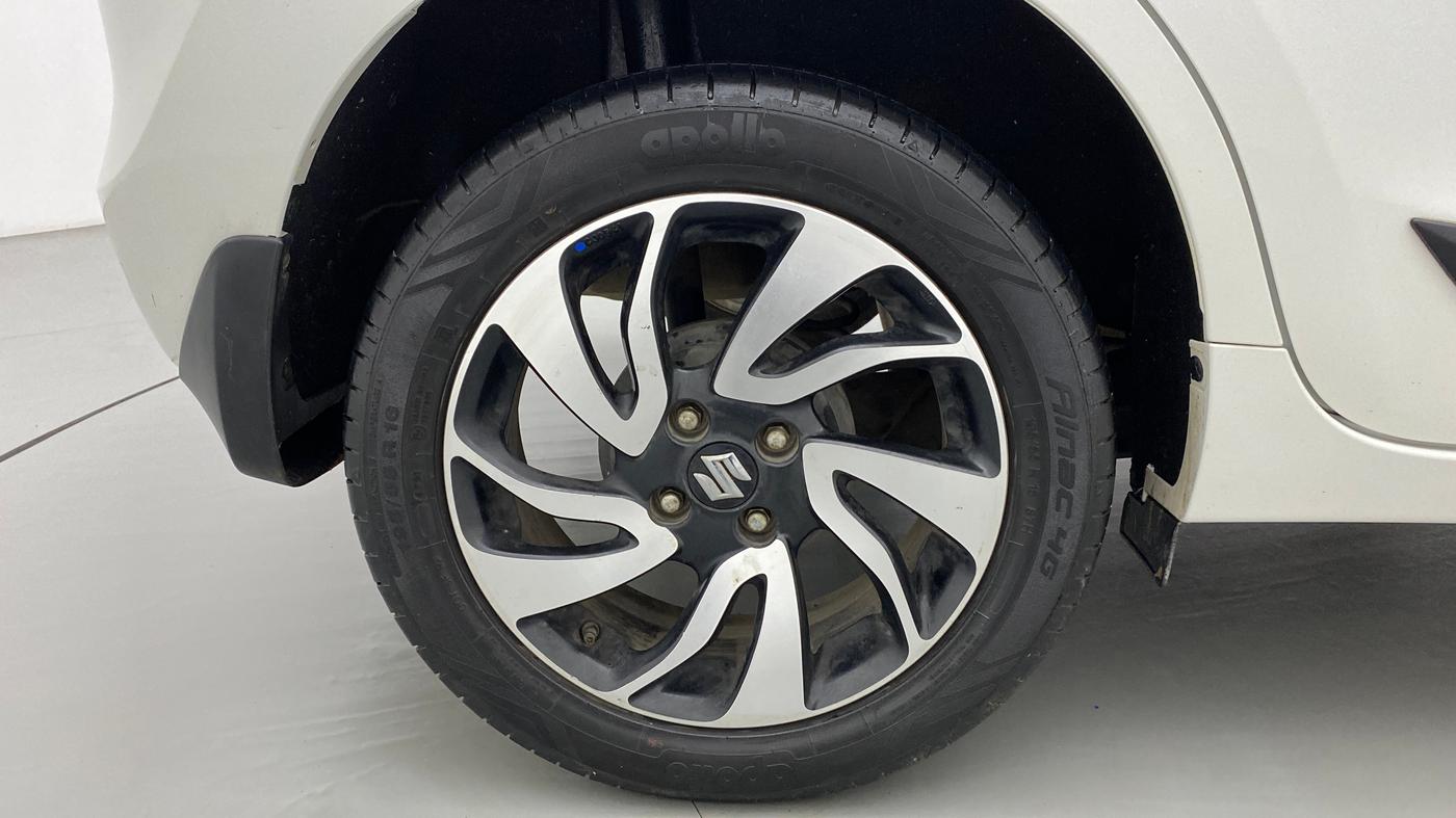 2022 Maruti Baleno ZETA PETROL 1.2, Petrol, Manual, 21,555 km, Right Rear Wheel