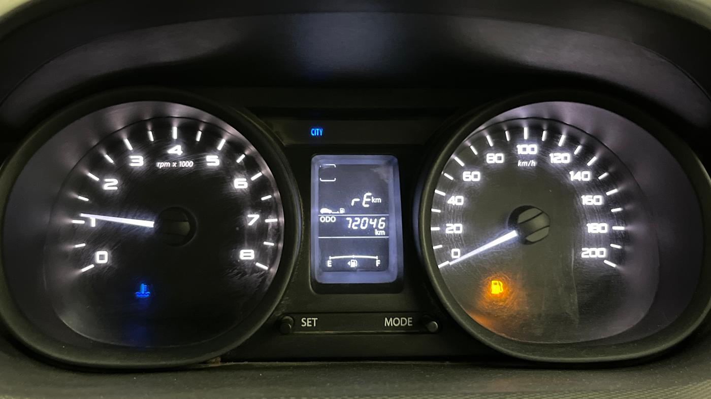 2017 Tata Tiago XM PETROL, Petrol, Manual, 71,963 km, Odometer Image