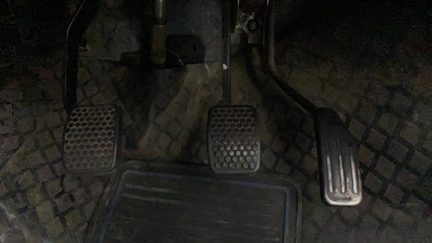 2012 Maruti Alto 800 LXI, Petrol, Manual, 24,919 km, Pedals