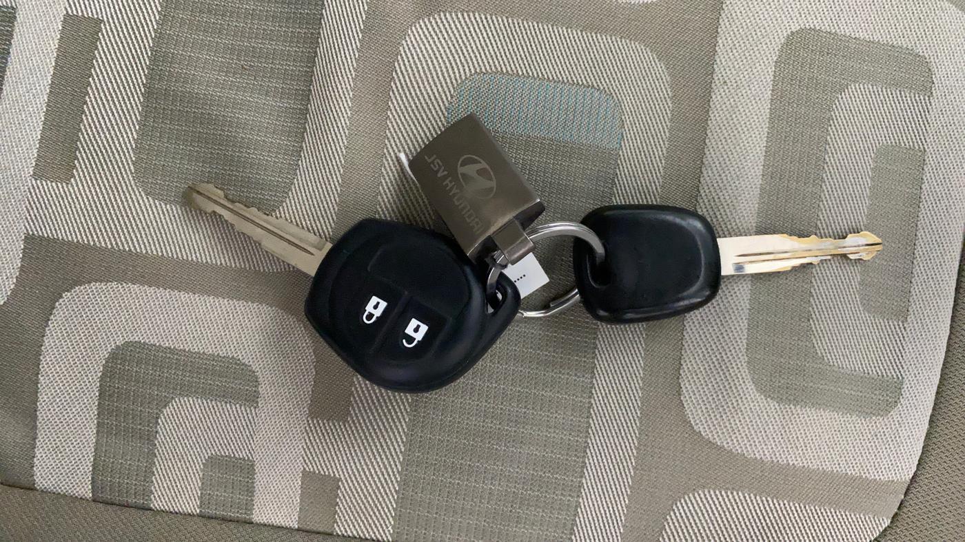2018 Maruti Celerio ZXI AMT, CNG, Automatic, 45,880 km, Key Close Up