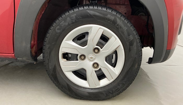 2017 Renault Kwid RXT 1.0 EASY-R AT OPTION, Petrol, Automatic, 38,155 km, Right Front Wheel