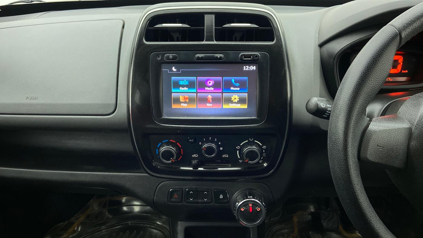 2017 Renault Kwid RXT 1.0 EASY-R AT OPTION, Petrol, Automatic, 38,155 km, Air Conditioner