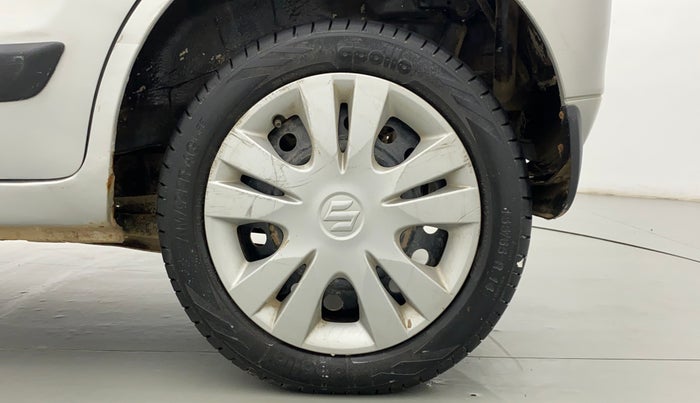 2015 Maruti Wagon R 1.0 VXI, CNG, Manual, 91,610 km, Left Rear Wheel