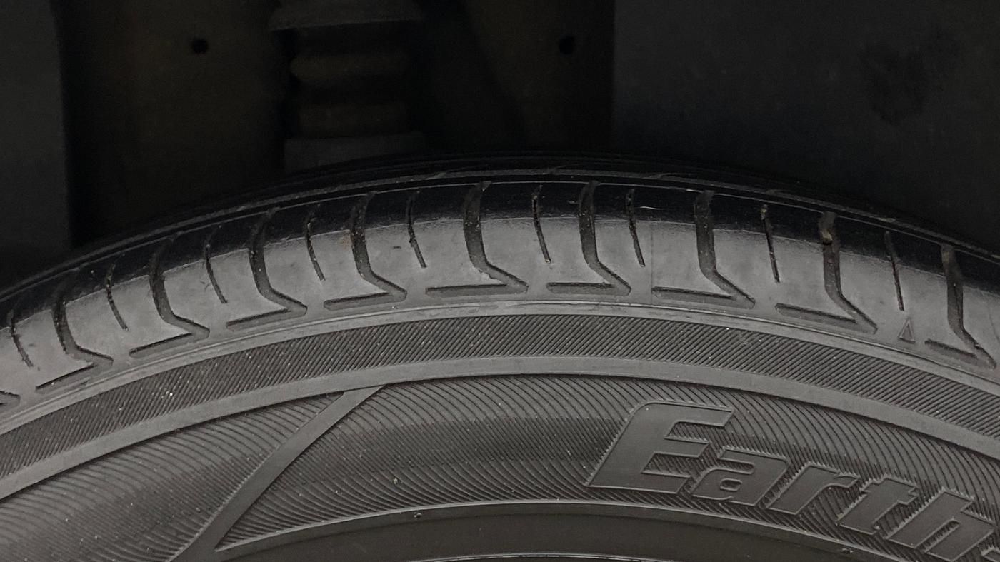 2021 KIA SELTOS HTK PLUS 1.5, Petrol, Manual, 1,23,382 km, Right Rear Tyre Tread