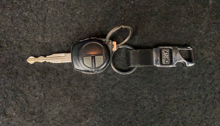 2012 Maruti Swift Dzire VDI, Diesel, Manual, 58,315 km, Key Close Up