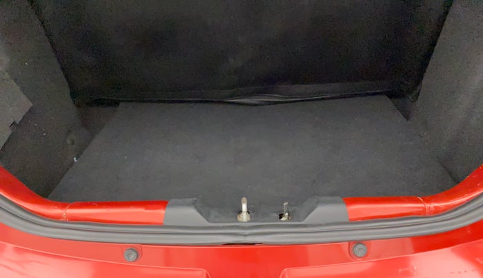 2017 Tata Tiago WIZZ EDITION PETROL, Petrol, Manual, 77,864 km, Boot Inside