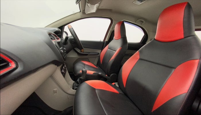 2017 Tata Tiago WIZZ EDITION PETROL, Petrol, Manual, 77,864 km, Right Side Front Door Cabin