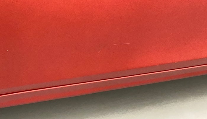 2017 Tata Tiago WIZZ EDITION PETROL, Petrol, Manual, 77,864 km, Front passenger door - Slightly dented