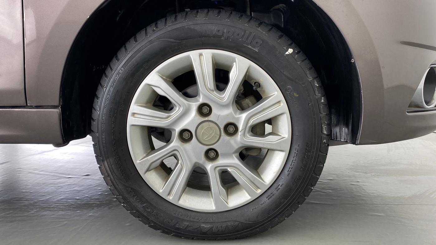 2018 Tata Tiago XZ 1.2 REVOTRON, Petrol, Manual, 12,249 km, Right Front Wheel