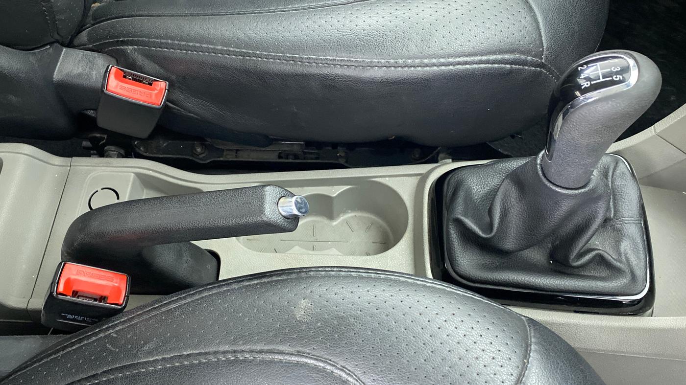 2018 Tata Tiago XZ 1.2 REVOTRON, Petrol, Manual, 12,249 km, Gear Lever