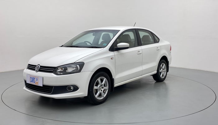 2014 Volkswagen Vento HIGHLINE PETROL, Petrol, Manual, 49,637 km, Left Front Diagonal