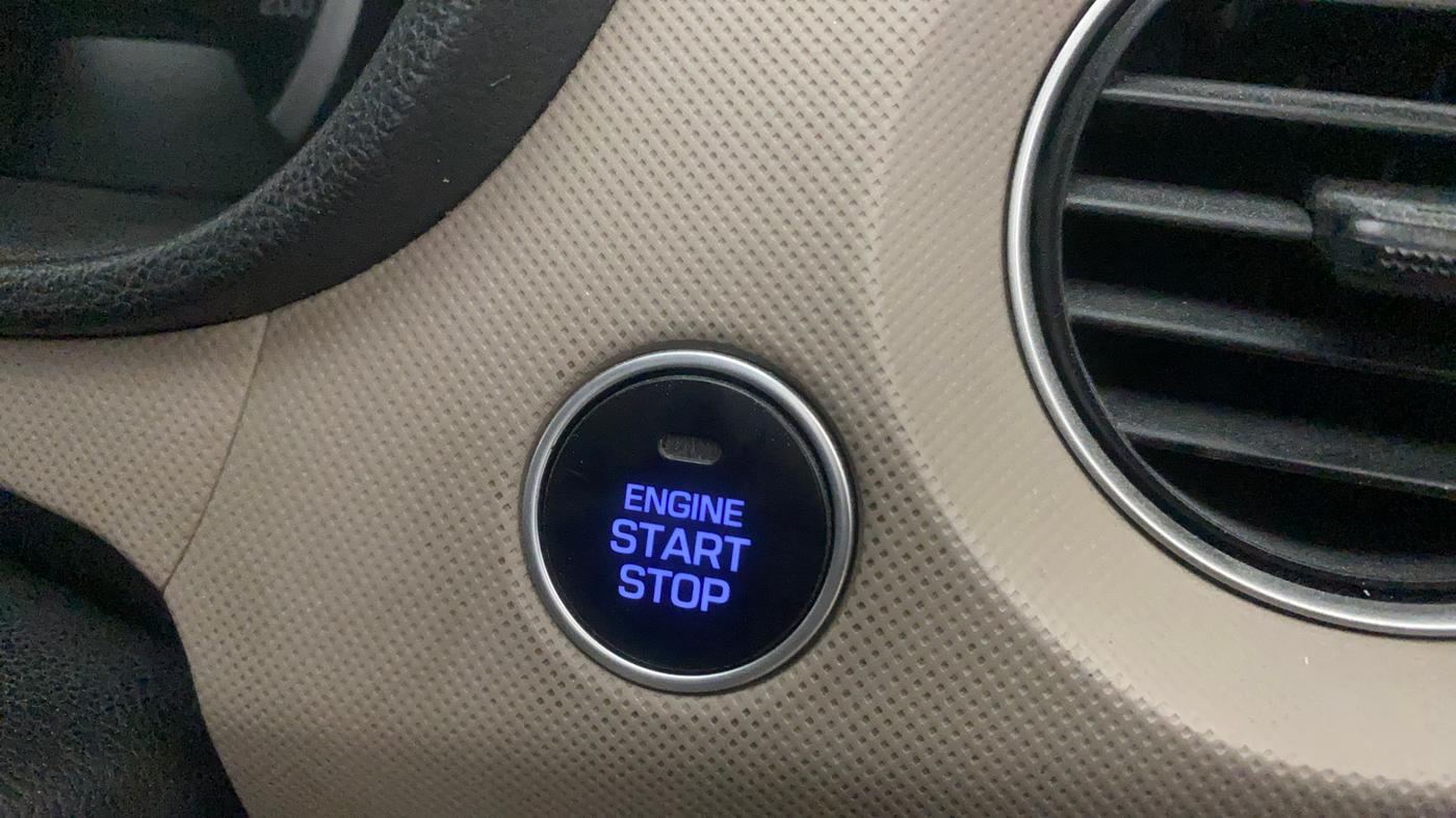 2014 Hyundai Grand i10 ASTA 1.2 KAPPA VTVT, Petrol, Manual, 72,675 km, Keyless Start/ Stop Button