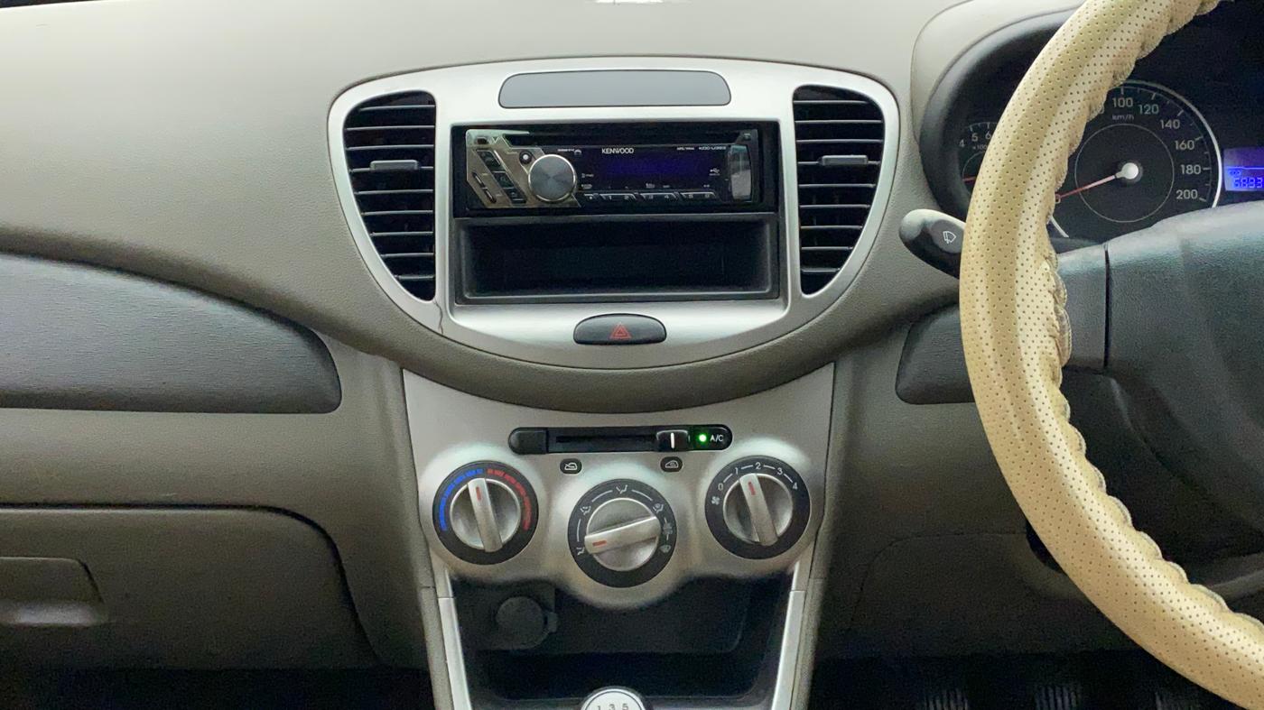 2012 Hyundai i10 MAGNA 1.2, Petrol, Manual, 69,220 km, Air Conditioner