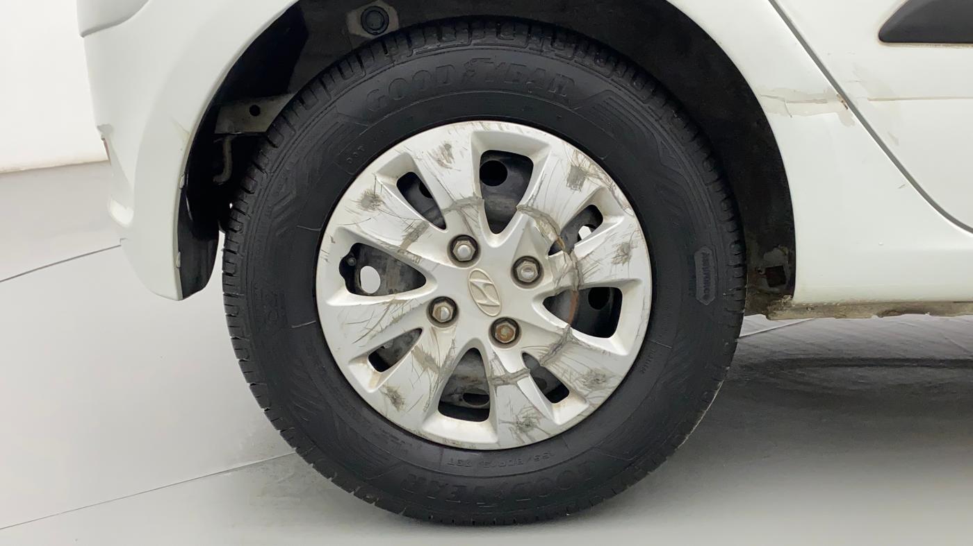 2012 Hyundai i10 MAGNA 1.2, Petrol, Manual, 69,220 km, Right Rear Wheel