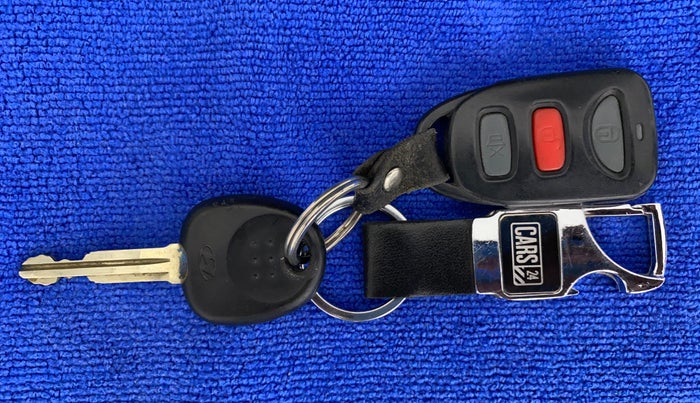 2012 Hyundai i10 MAGNA 1.2, Petrol, Manual, 69,220 km, Key Close Up