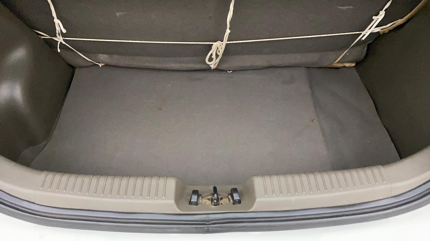 2012 Hyundai i10 MAGNA 1.2, Petrol, Manual, 69,220 km, Boot Inside