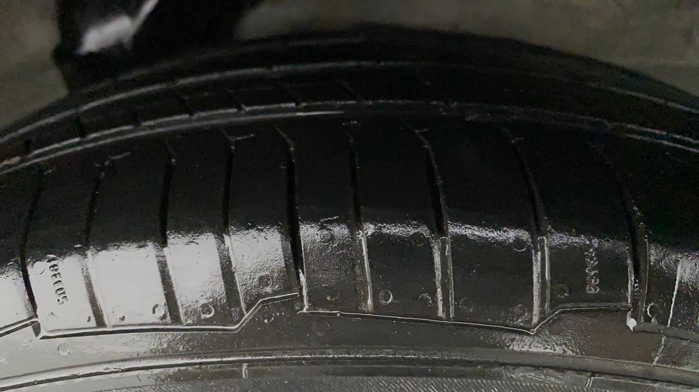 2012 Hyundai i10 MAGNA 1.2, Petrol, Manual, 69,220 km, Left Rear Tyre Tread