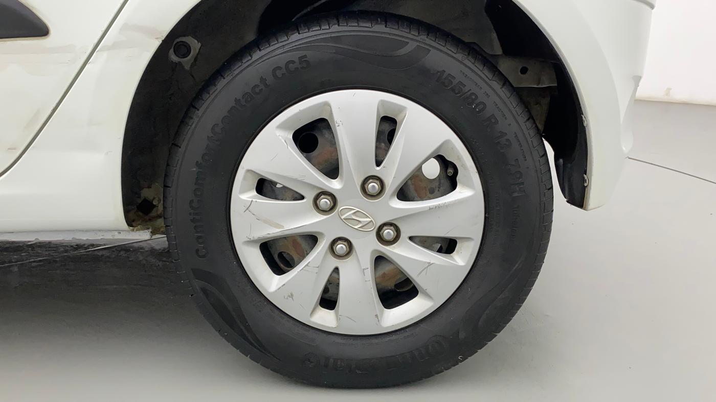 2012 Hyundai i10 MAGNA 1.2, Petrol, Manual, 69,220 km, Left Rear Wheel