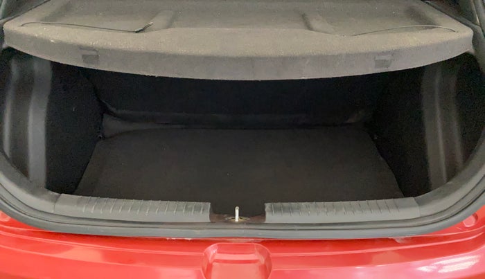 2016 Hyundai Elite i20 SPORTZ 1.2, Petrol, Manual, 86,447 km, Boot Inside