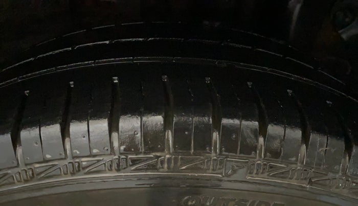 2016 Hyundai Elite i20 SPORTZ 1.2, Petrol, Manual, 86,447 km, Left Rear Tyre Tread