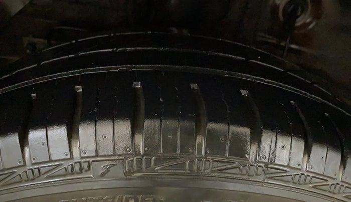 2016 Hyundai Elite i20 SPORTZ 1.2, Petrol, Manual, 86,447 km, Right Rear Tyre Tread