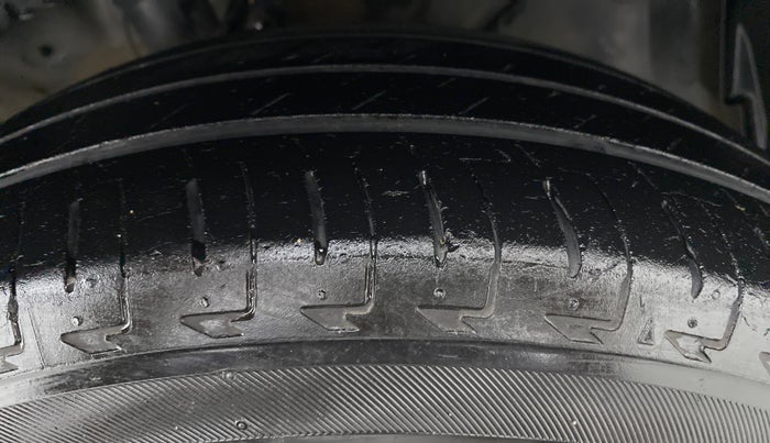 2019 Honda Amaze VX AT I DTEC, Diesel, Automatic, 25,133 km, Right Front Tyre Tread