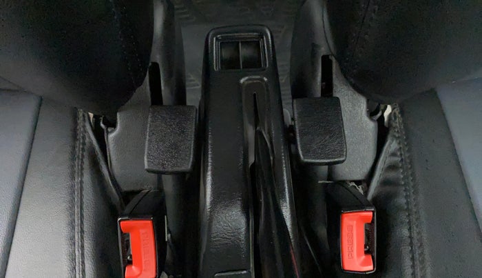 2021 Maruti Eeco 5 STR CNG WITH AC PLUSHTR, CNG, Manual, 11,087 km, Driver Side Adjustment Panel