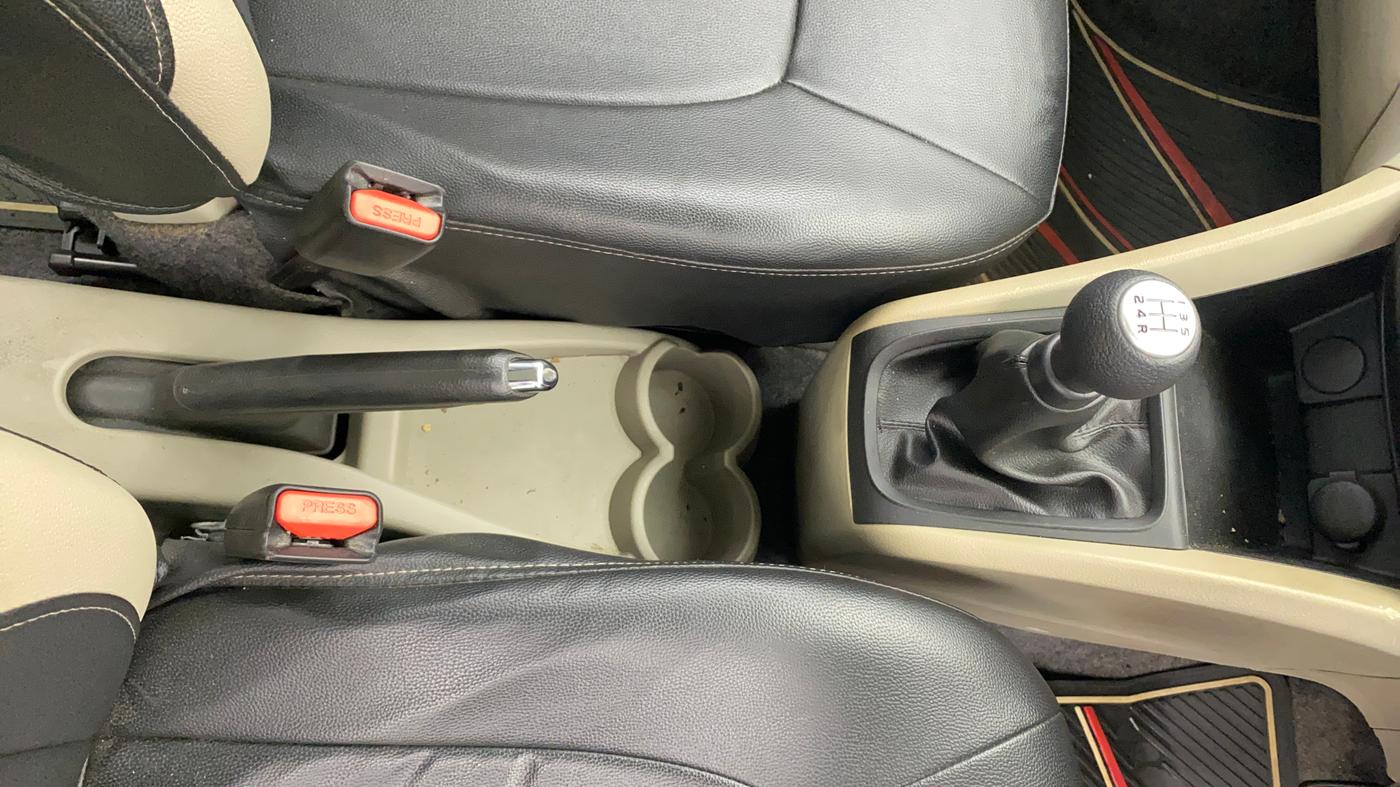 2014 Maruti Celerio VXI, Petrol, Manual, 15,355 km, Gear Lever