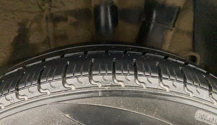 2018 Hyundai Xcent SX 1.2, Petrol, Manual, 88,113 km, Left Rear Tyre Tread