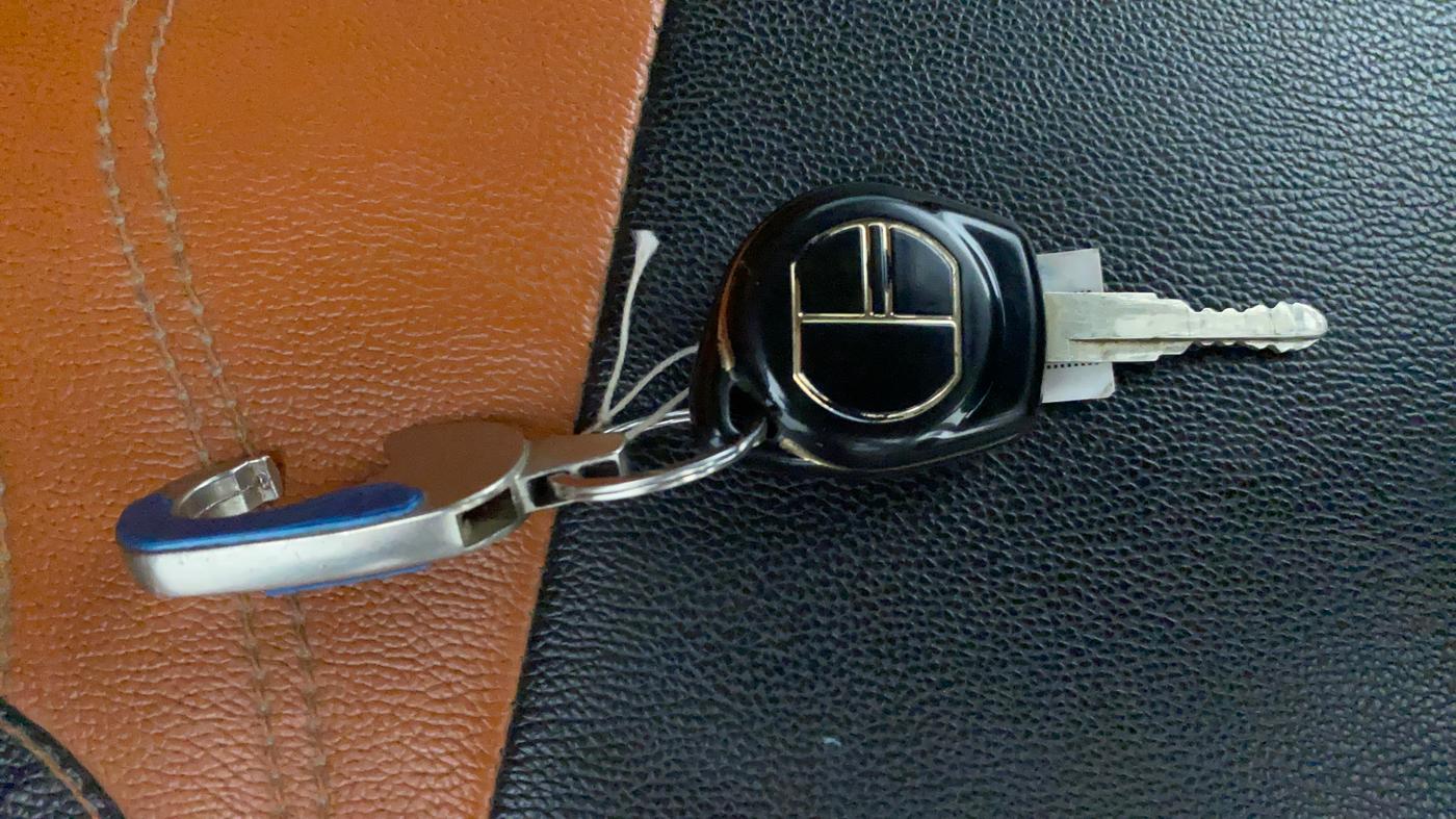 2020 Maruti Dzire VXI, Petrol, Manual, 62,459 km, Key Close Up