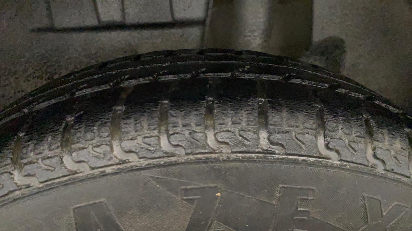 2020 Maruti Dzire VXI, Petrol, Manual, 62,459 km, Left Rear Tyre Tread