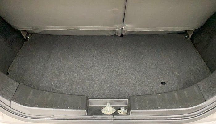 2015 Maruti Wagon R 1.0 VXI, Petrol, Manual, 28,345 km, Boot Inside