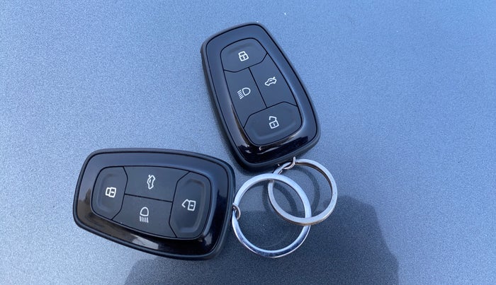 2022 Tata TIGOR XZ PLUS CNG, CNG, Manual, 43,589 km, Key Close Up