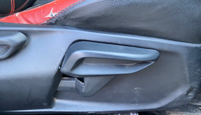 2022 Tata TIGOR XZ PLUS CNG, CNG, Manual, 43,589 km, Driver Side Adjustment Panel