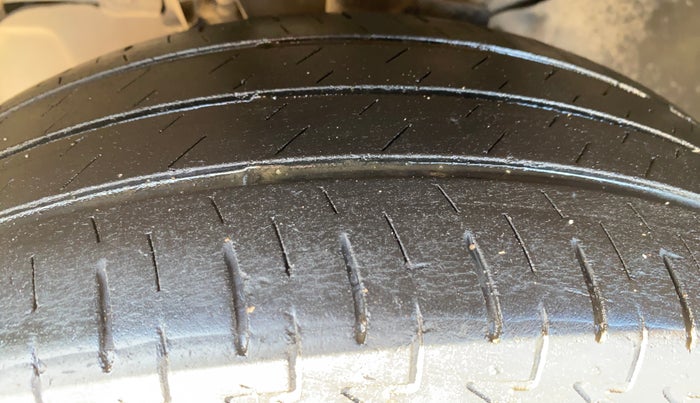 2022 Tata TIGOR XZ PLUS CNG, CNG, Manual, 43,589 km, Left Front Tyre Tread