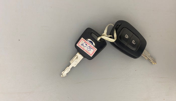 2019 Datsun Redi Go S 1.0 AMT, Petrol, Automatic, 15,581 km, Key Close Up