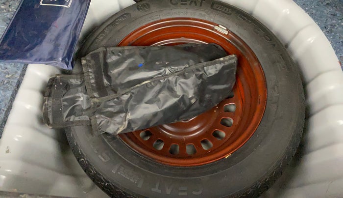 2021 Nissan MAGNITE XL, Petrol, Manual, 54,571 km, Spare Tyre