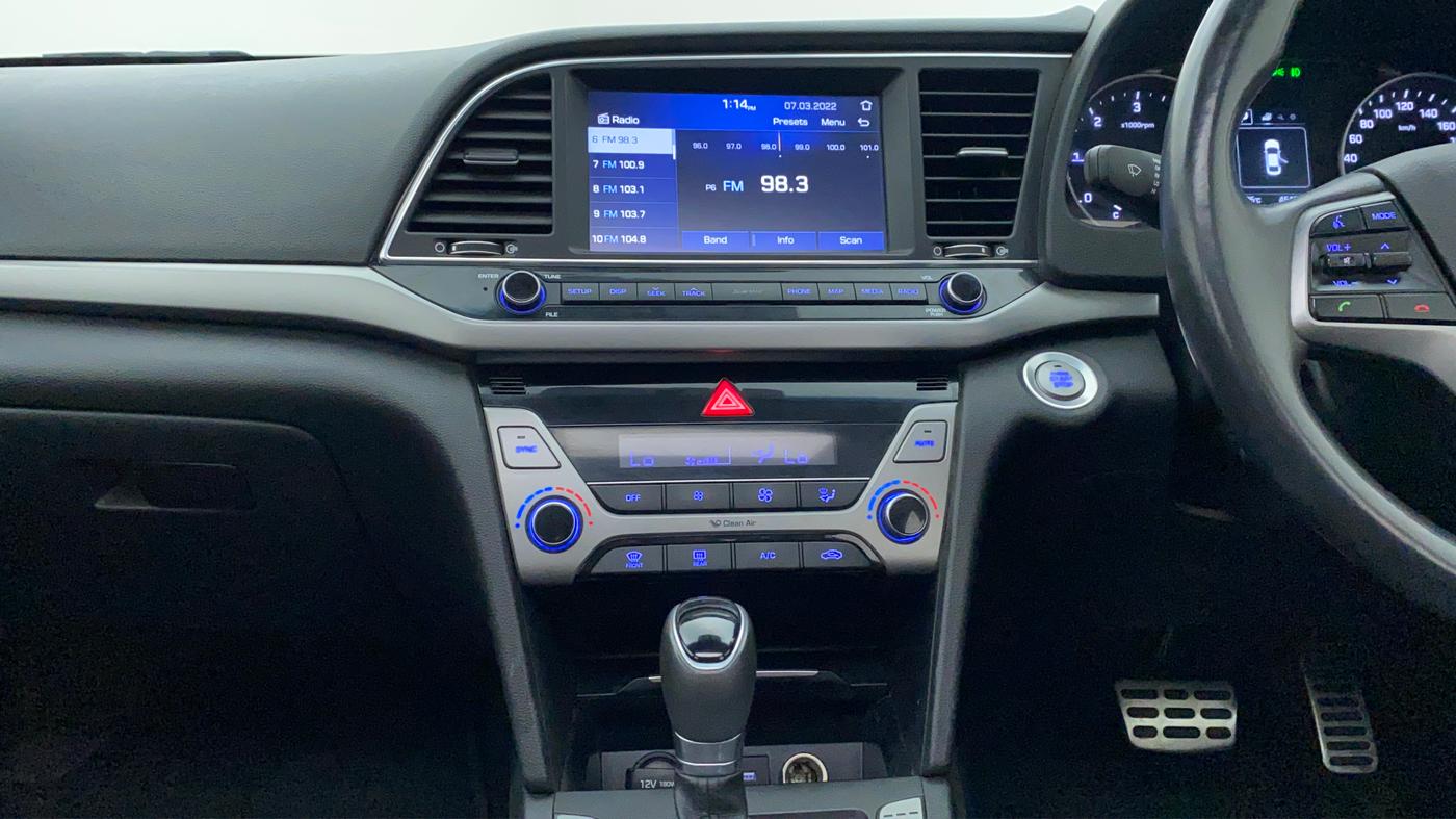 2018 Hyundai New Elantra 1.6 SX AT O, Diesel, Automatic, 45,353 km, Air Conditioner
