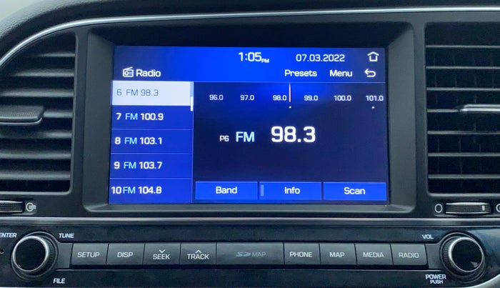2018 Hyundai New Elantra 1.6 SX AT O, Diesel, Automatic, 45,353 km, Infotainment System