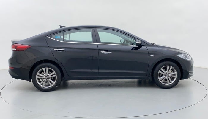 2018 Hyundai New Elantra 1.6 SX AT O, Diesel, Automatic, 45,353 km, Right Side