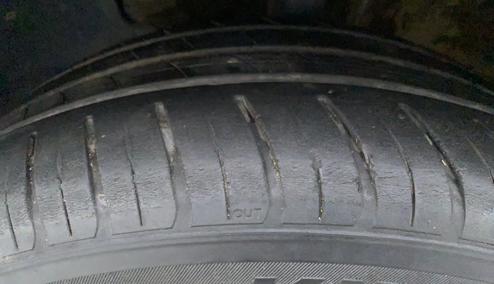 2018 Hyundai New Elantra 1.6 SX AT O, Diesel, Automatic, 45,353 km, Left Front Tyre Tread