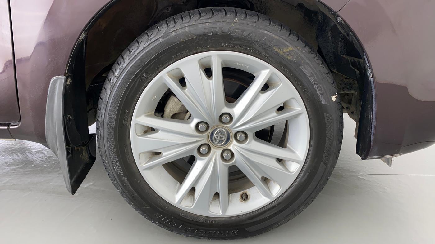 2018 Toyota Innova Crysta 2.8 ZX AT 7 STR, Diesel, Automatic, 40,703 km, Right Front Wheel