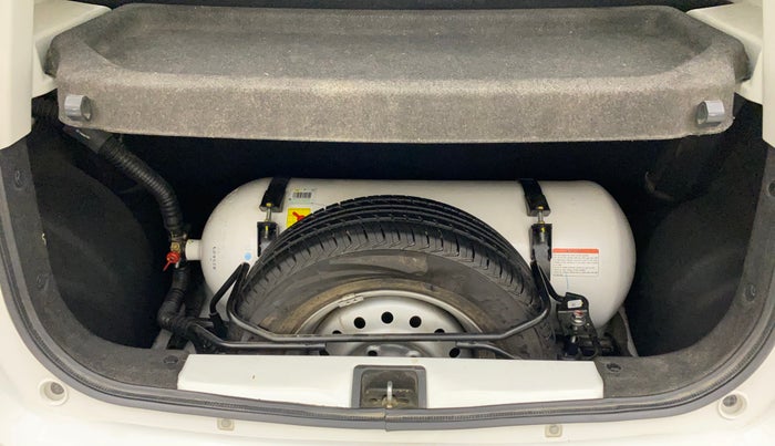 2023 Maruti New Wagon-R LXI CNG 1.0, CNG, Manual, 25,432 km, Boot Inside