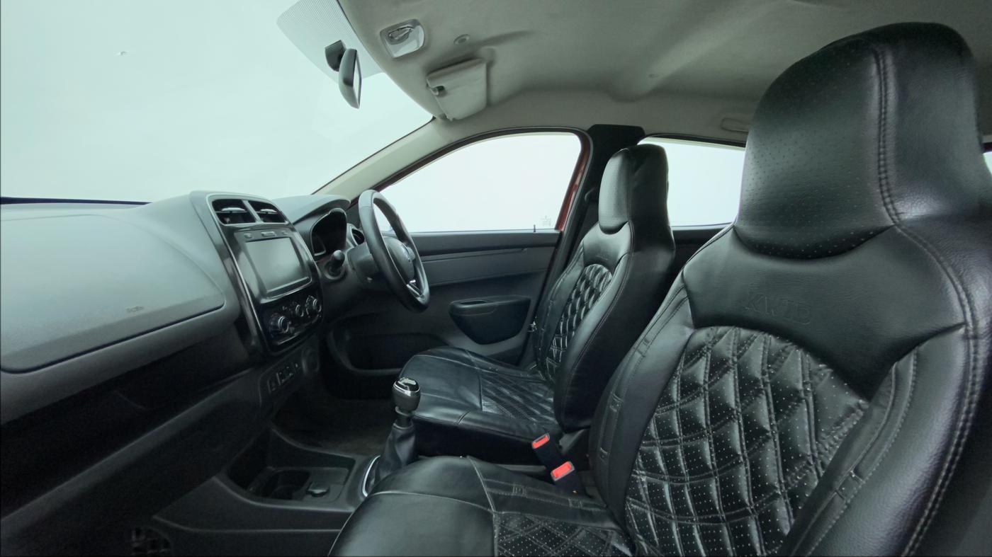 2019 Renault Kwid RXT 1.0 (O), Petrol, Manual, 65,307 km, Right Side Front Door Cabin