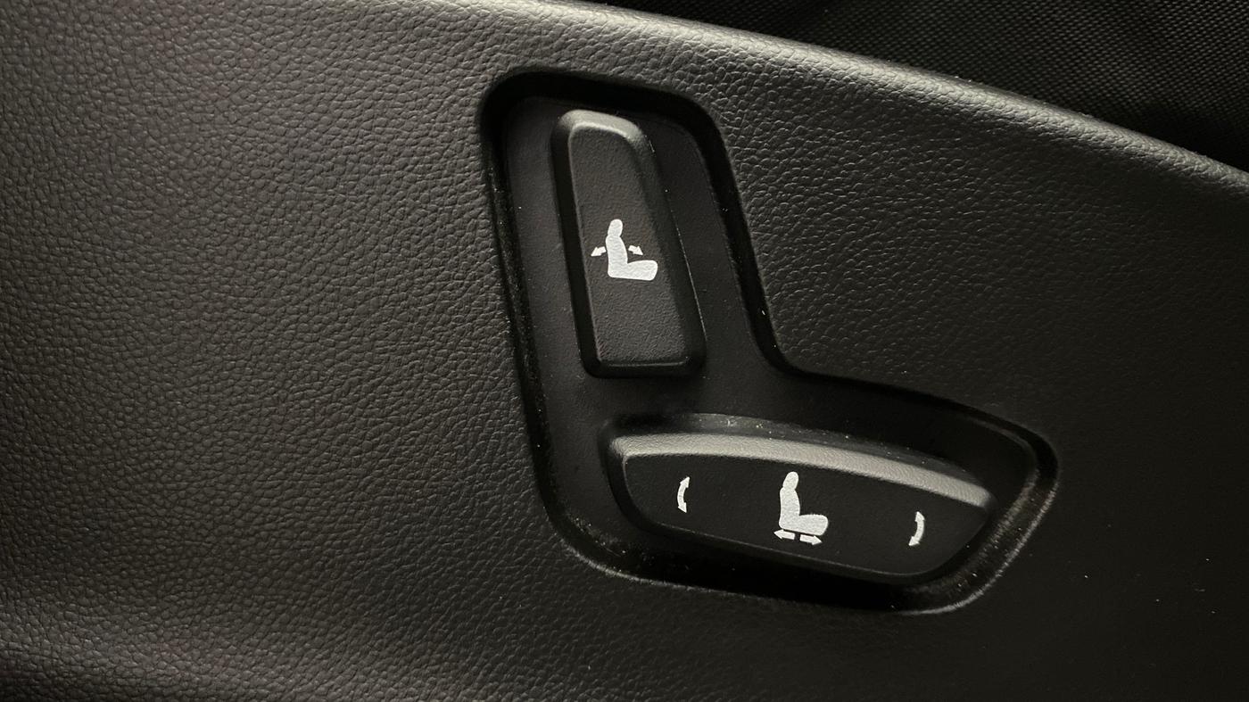 2019 MG HECTOR SHARP 2.0 DIESEL, Diesel, Manual, 92,148 km, Driver Side Adjustment Panel