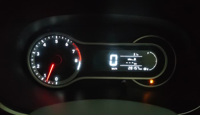 2022 Hyundai GRAND I10 NIOS ASTA 1.2 KAPPA VTVT, Petrol, Manual, 28,144 km, Odometer Image