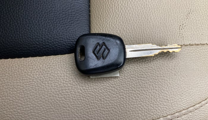 2021 Maruti Alto LXI O, Petrol, Manual, 46,333 km, Key Close Up