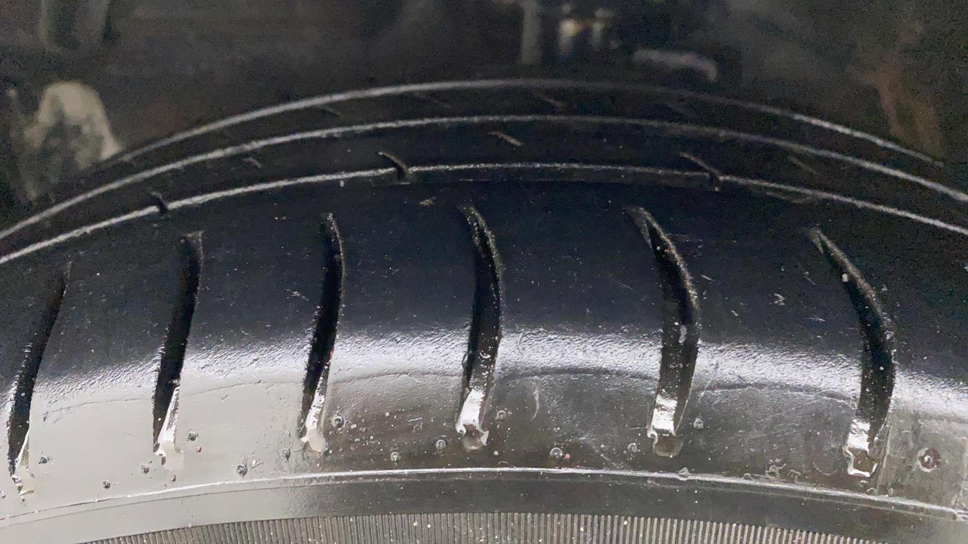 2019 Maruti Celerio VXI CNG OPT, CNG, Manual, 71,910 km, Left Front Tyre Tread